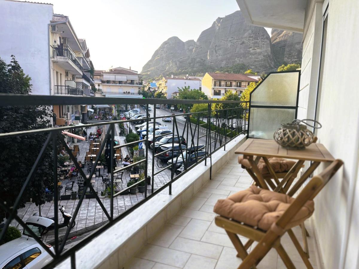 Meteorito Central Apartment Kalambaka Eksteriør billede